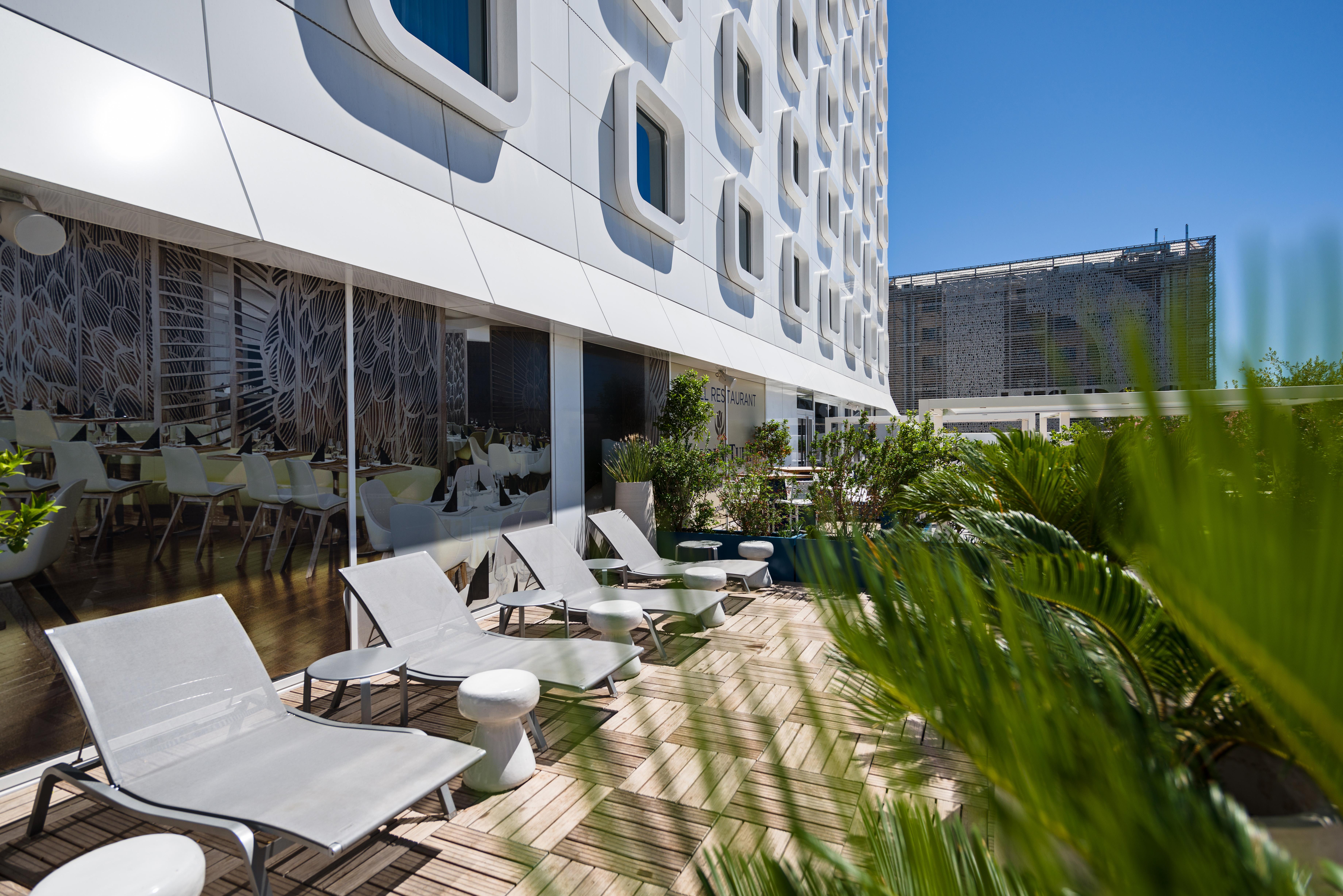 Golden Tulip Marseille Euromed Hotel Exterior foto