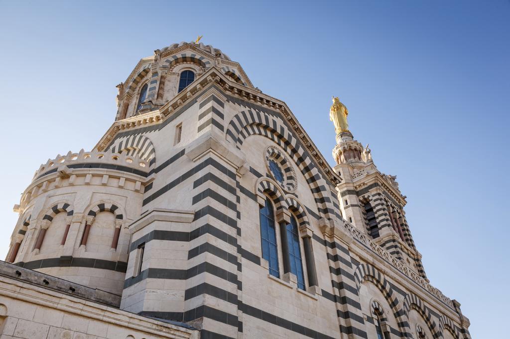 Golden Tulip Marseille Euromed Hotel Exterior foto